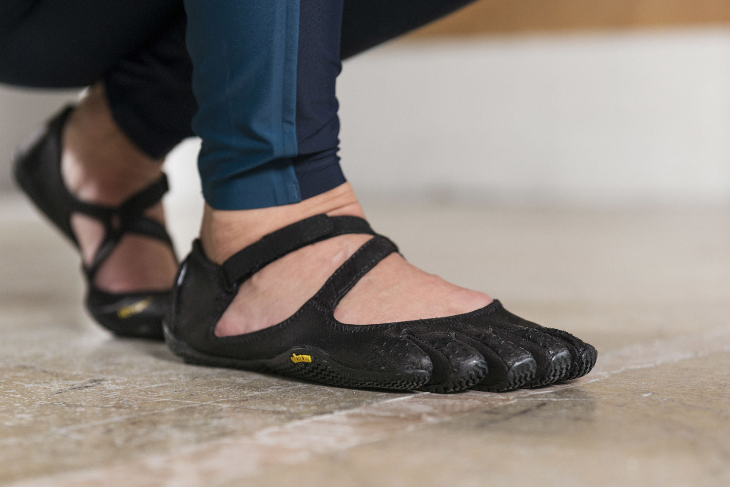 Vibram FiveFingers V-Soul Black | Elegant barefoot shoes for women